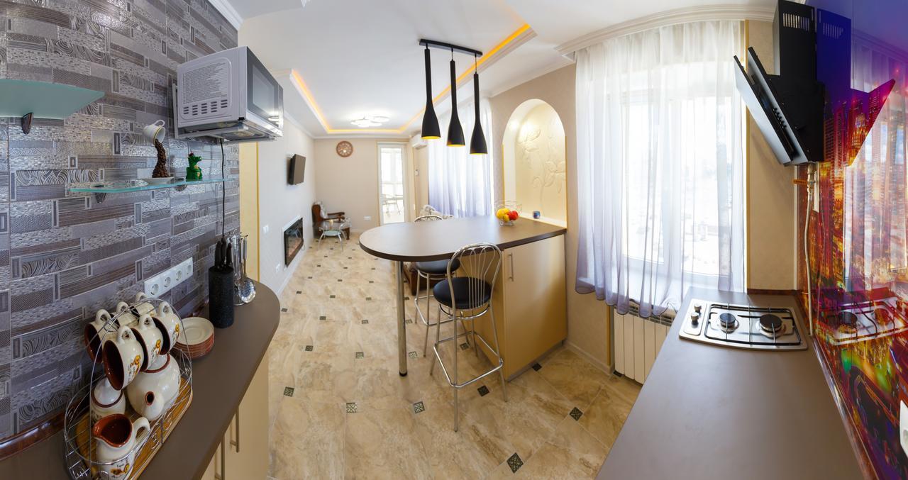 Apartment Near Railway Station Kiev Eksteriør billede